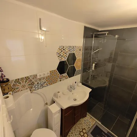 Catalin 3*